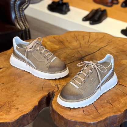 Férfi városi stílusú sportcipők ergonomikus talppal