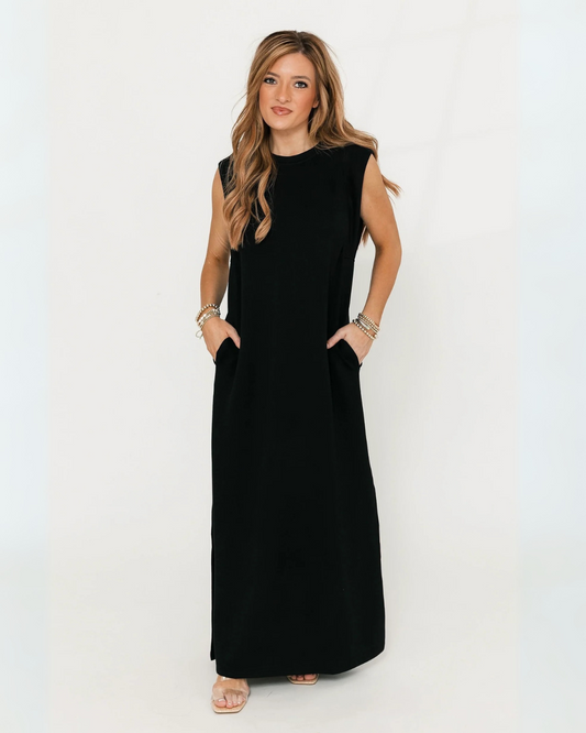 Hosszú, laza ruha oldalsó zsebekkel